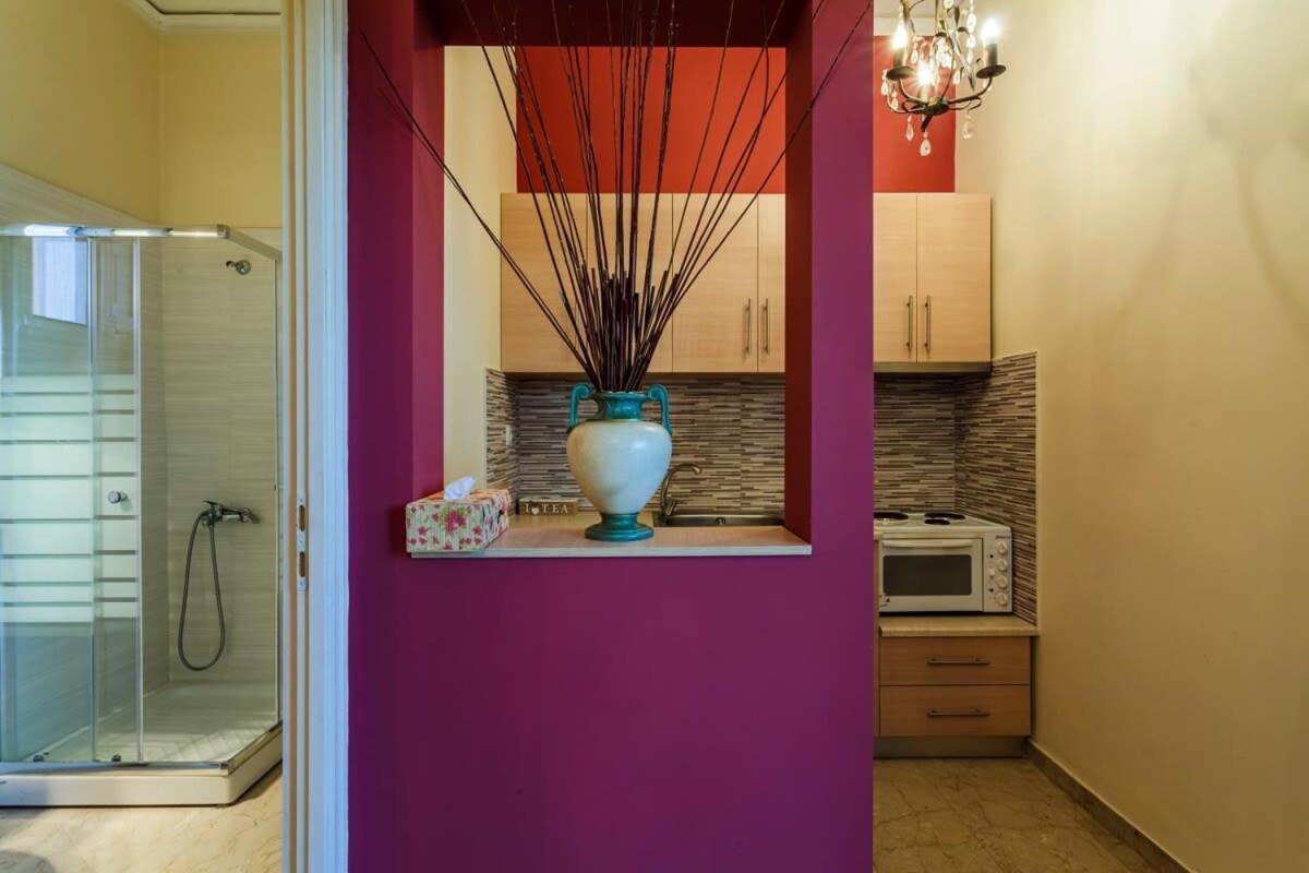 Stylish Seaside Home - Fully Equipped, Big Terrace Kalamata Bagian luar foto